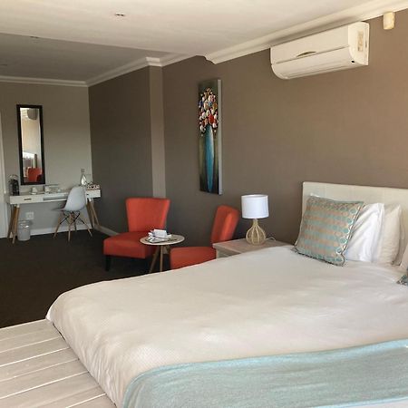 Bloemenzee Boutique B&B Gordonʼs Bay Esterno foto