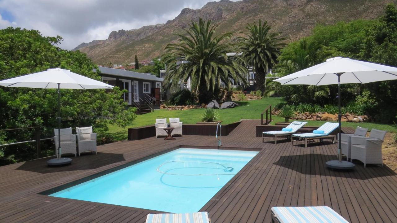 Bloemenzee Boutique B&B Gordonʼs Bay Esterno foto